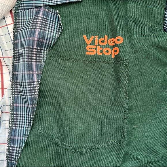 Disguise Stranger Things Adult Deluxe Video Stop Robin S4 Costume size XL 18-20 - Picture 3 of 11